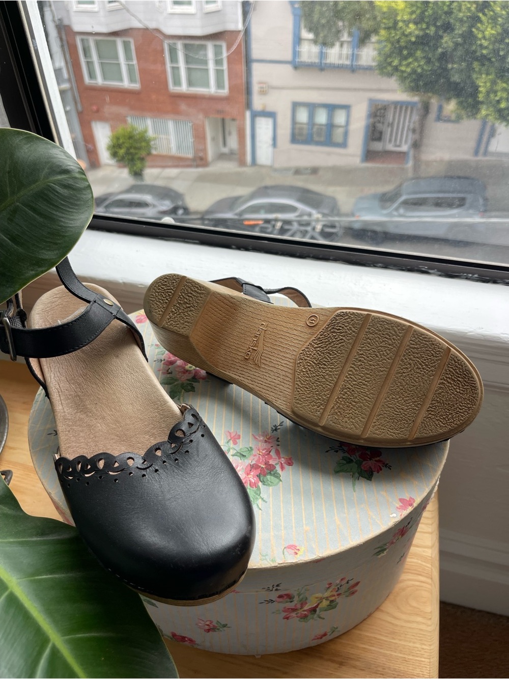 Black Leather Dansko Clogs with Decorative Cutouts - Picture 3 of 3